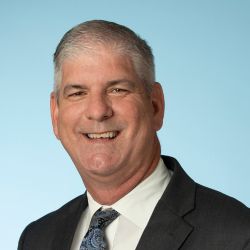 Dustin Hellams headshot