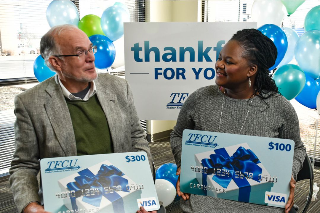 TFCU0364_ThankfulWinners_Trish_Bill_b_1080x720